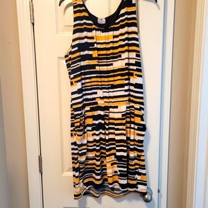 Worthington dress with pockets